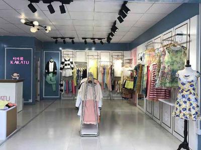 咔咔图服装创意集成馆 服装加盟行业的黑马